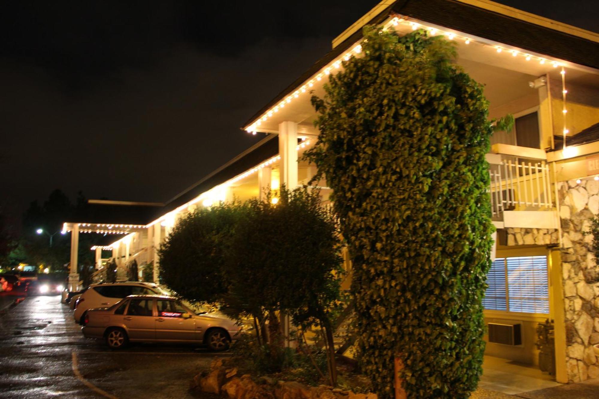 Caravelle Inn&Suites San Jose Esterno foto